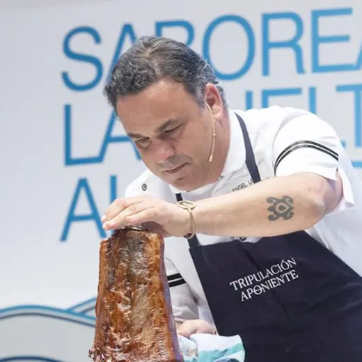 Ángel León