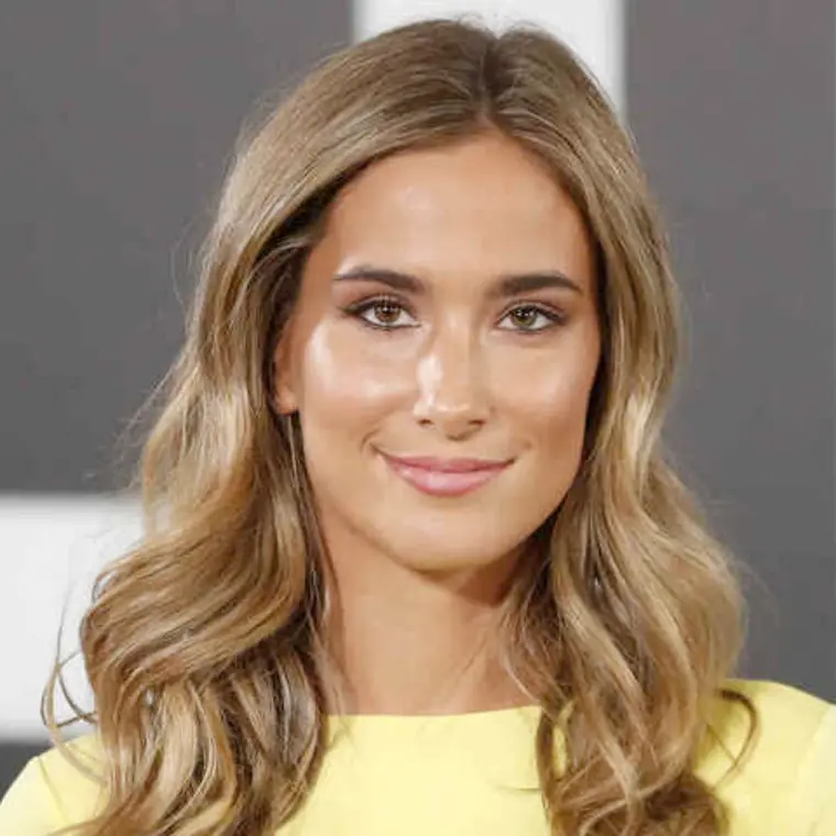 María Pombo