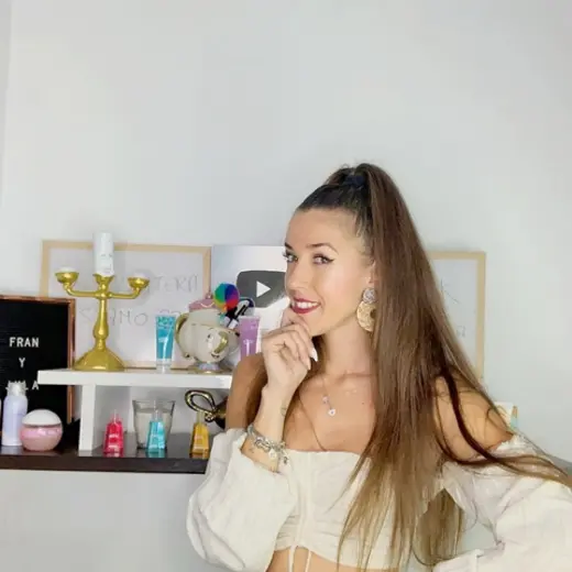 Julia Menu García